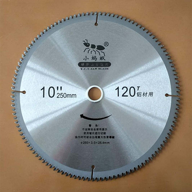 10-calowa piła tarczowa do cięcia aluminium TCT ze 120 zębami